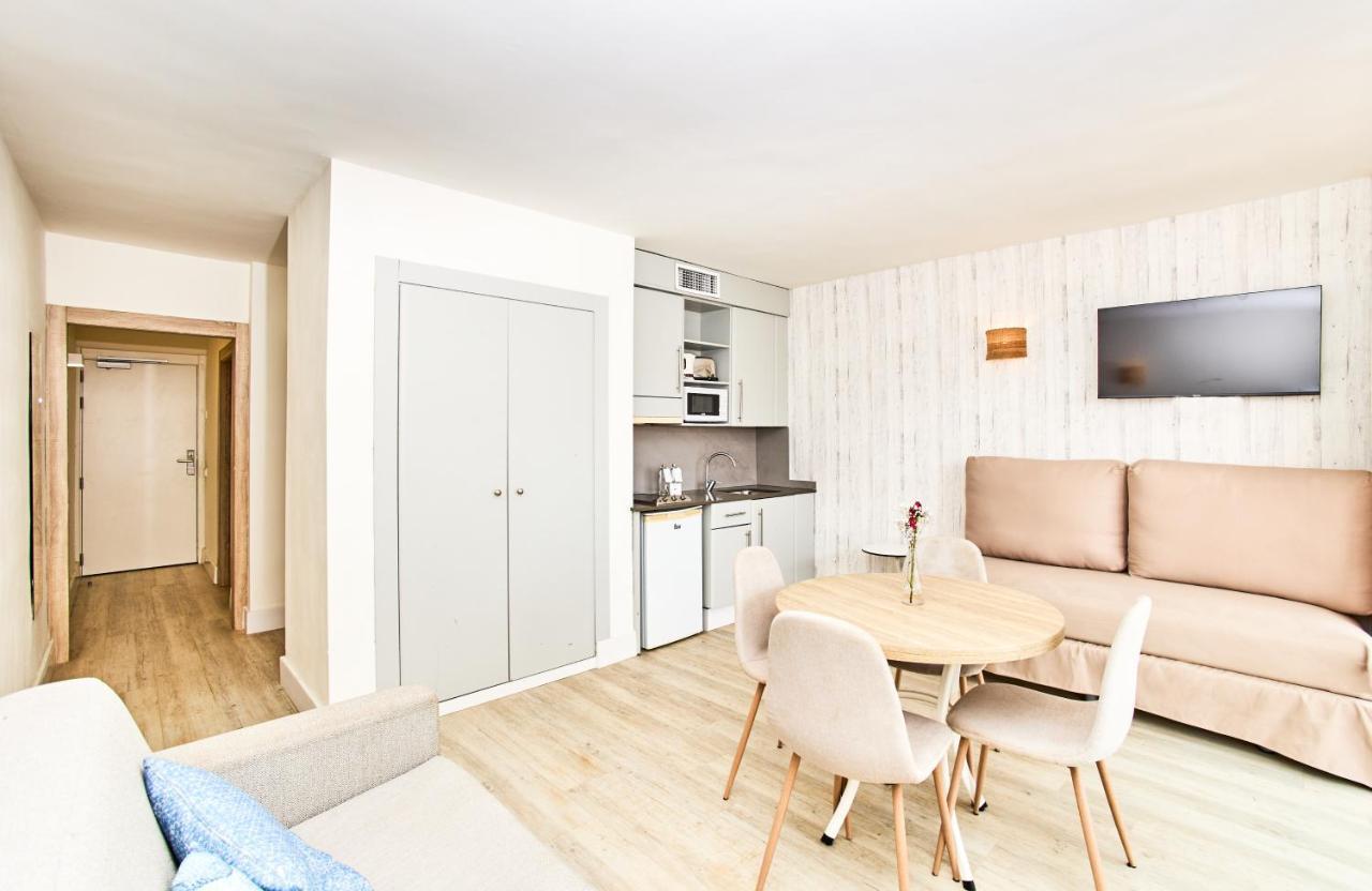 Leonardo Santa Eulalia Appartement *