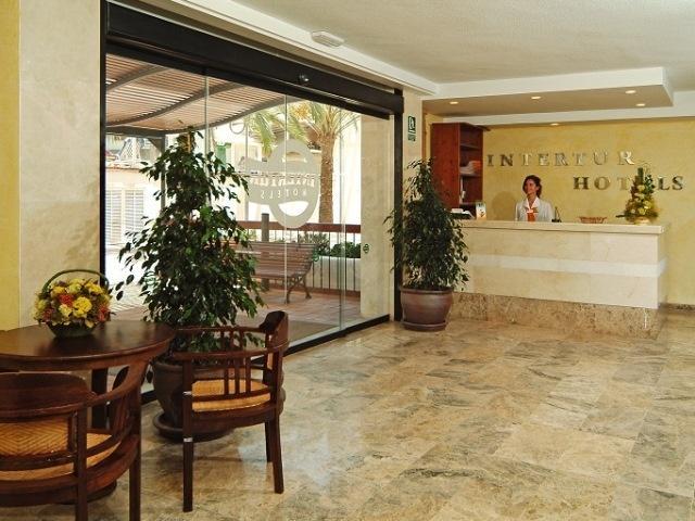 Leonardo Santa Eulalia Appartement *